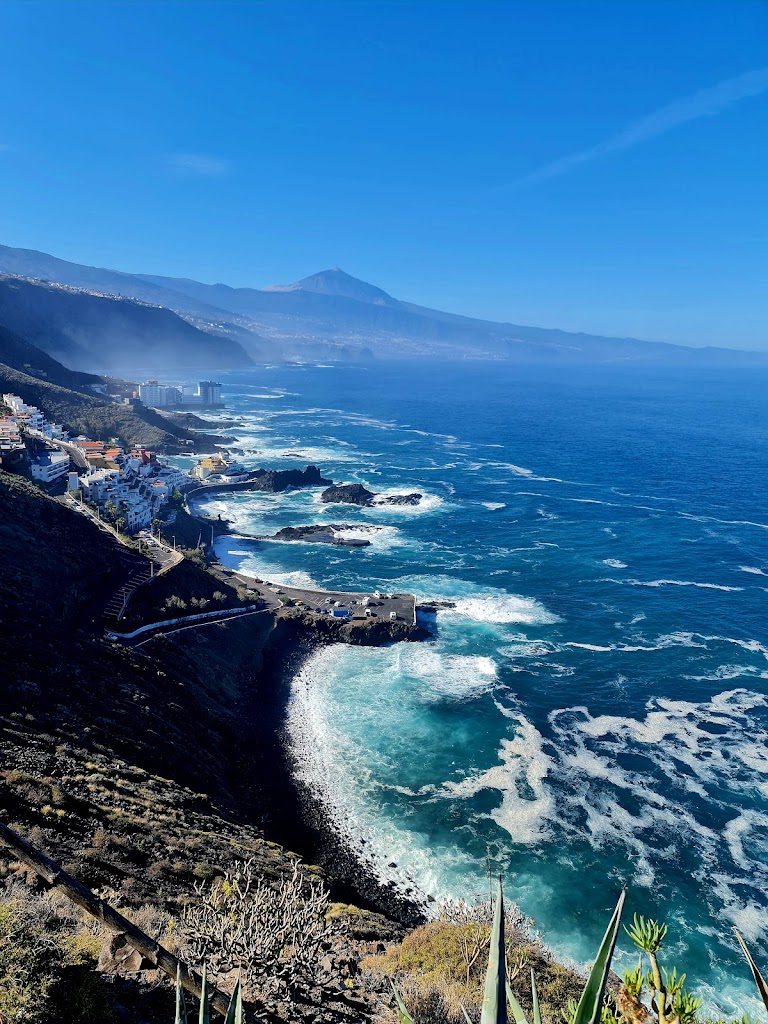 Apartments inside the wave