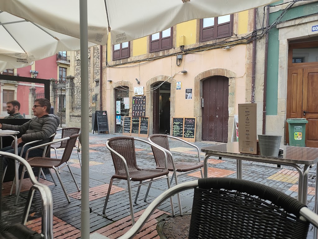 Bar Tuercebotas — Ambiente