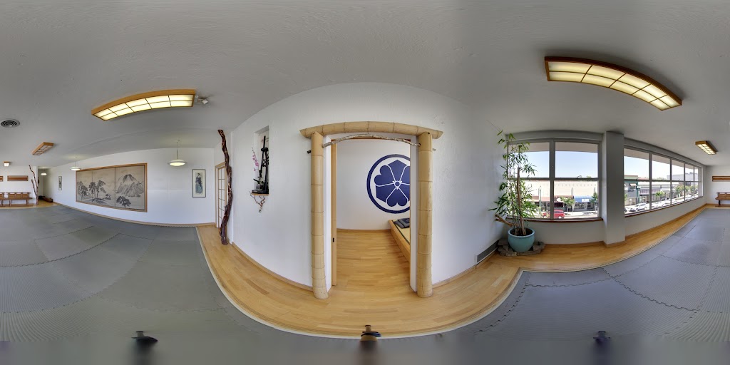  West-Wind Karate School