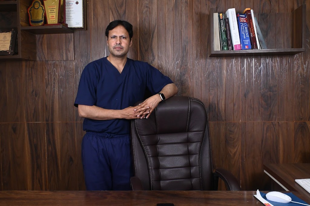Dr. Dr Amar Upadhyay Dm Cardiology Best Cardiologist In Dehradun