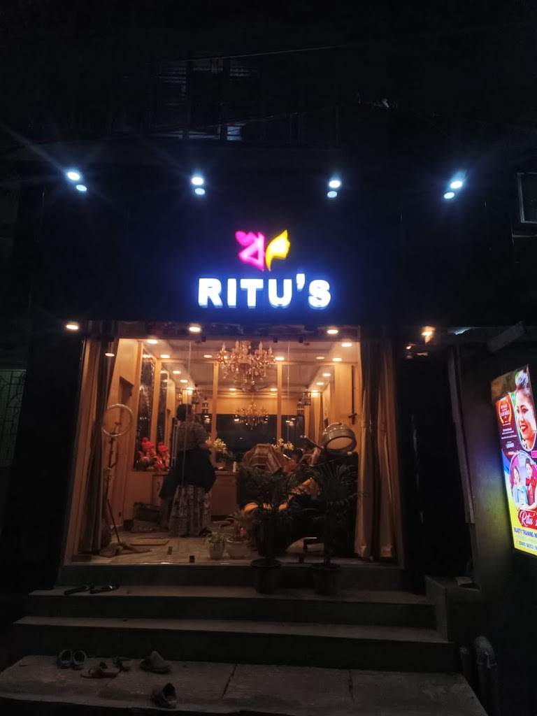 Ritu S Beauty Training Institution And Beauty Clinic Cum Makeup Studio