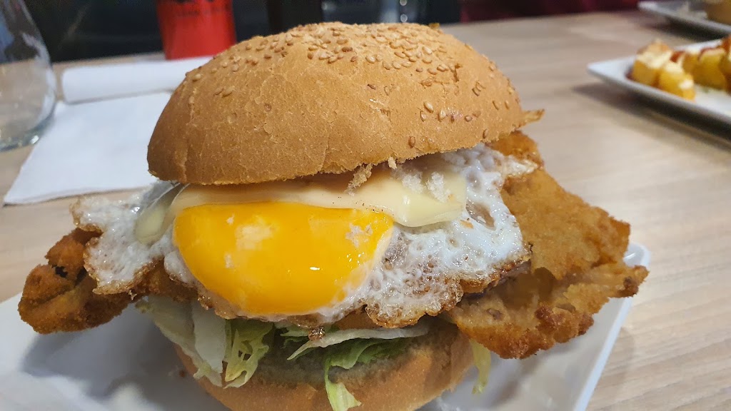 Cabrera's — Comida y bebida