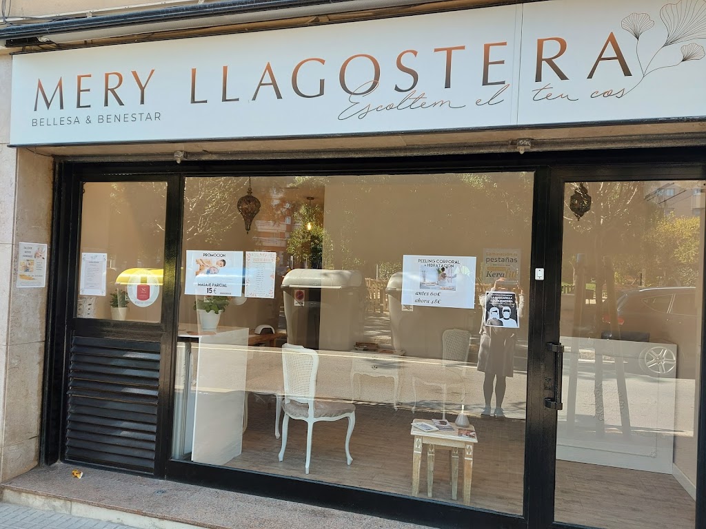 Centro de estetica Mery Llagostera Escoltem el Teu Cos — Exterior