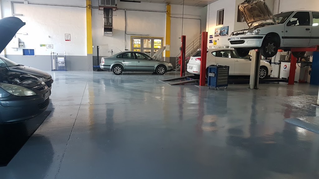 Motor Mar Menor — Interior