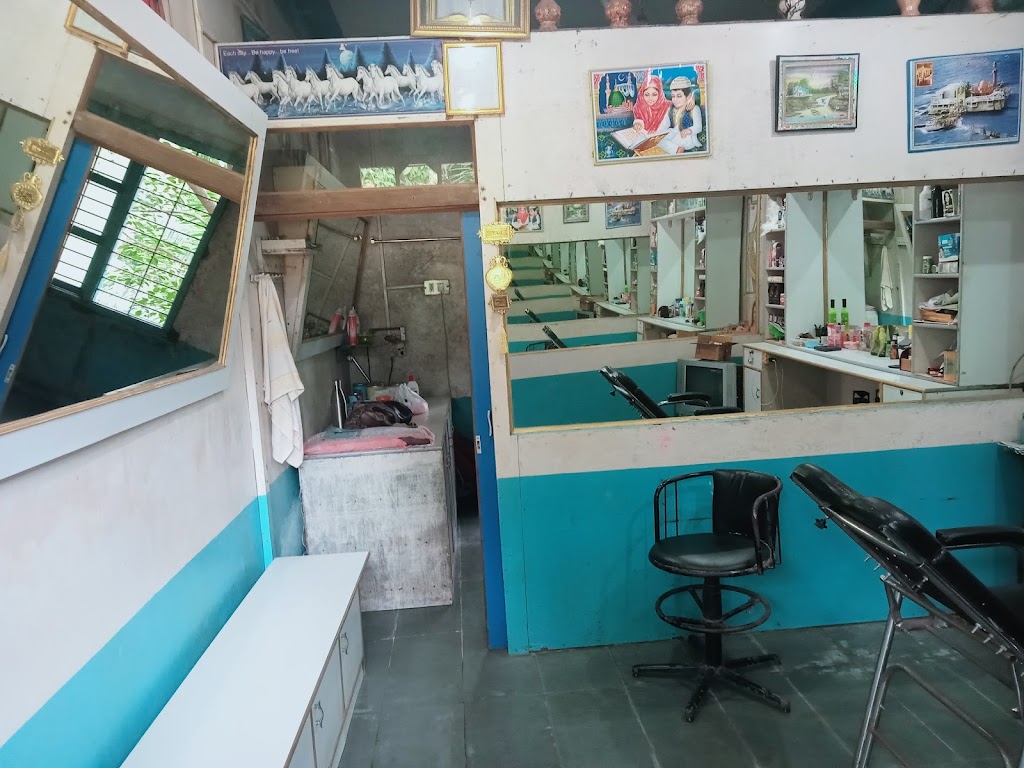 Almas Herbal Beauty Parlour