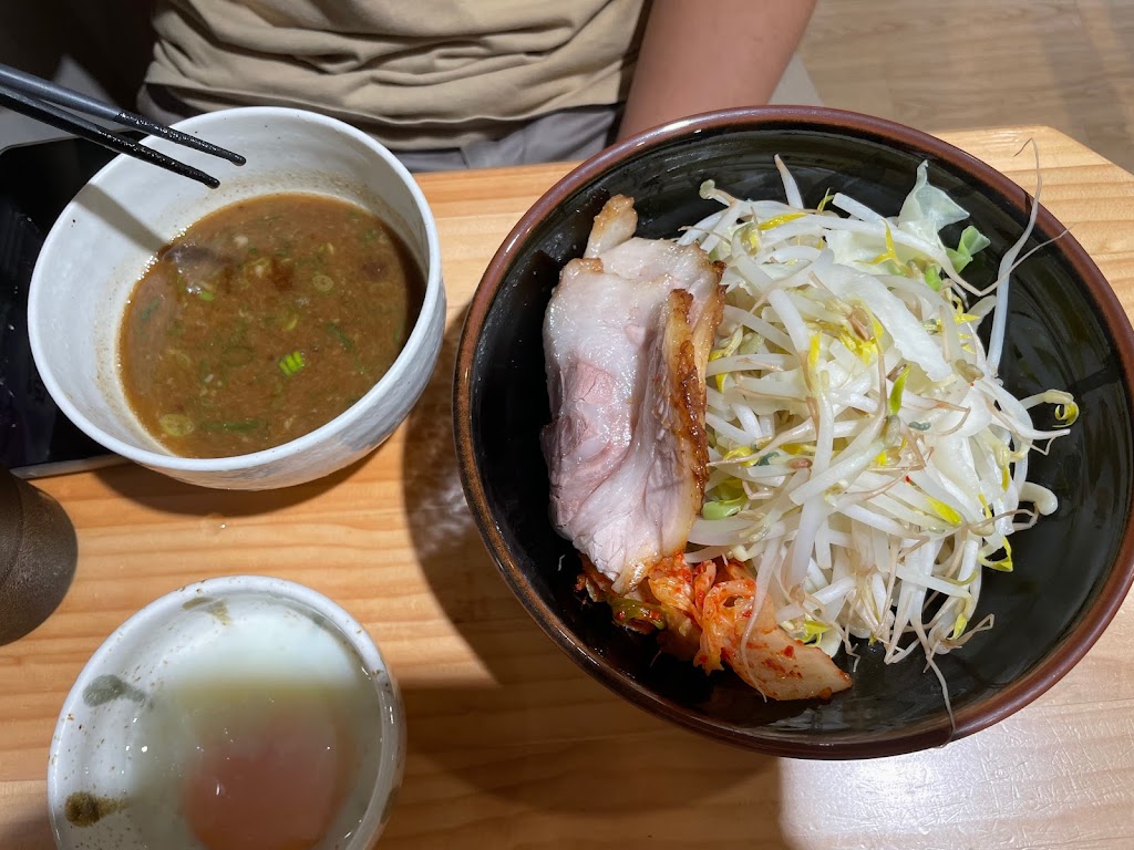 菜良sara日式拉麺 的照片