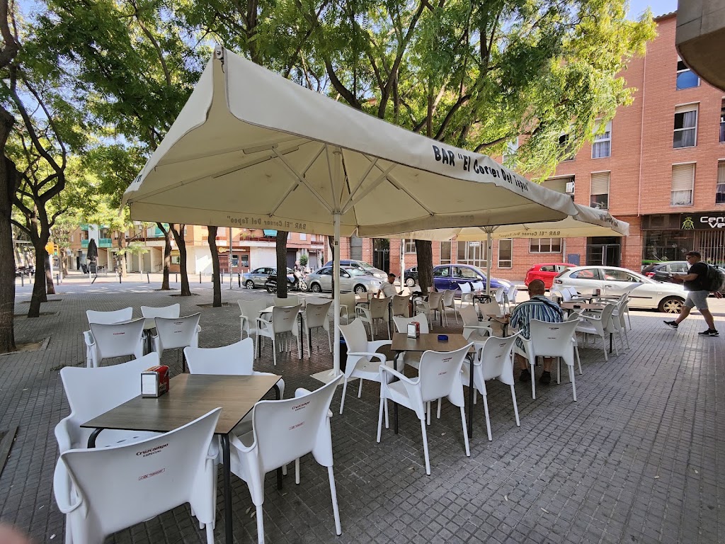 El Corner Del Tapeo — Ambiente