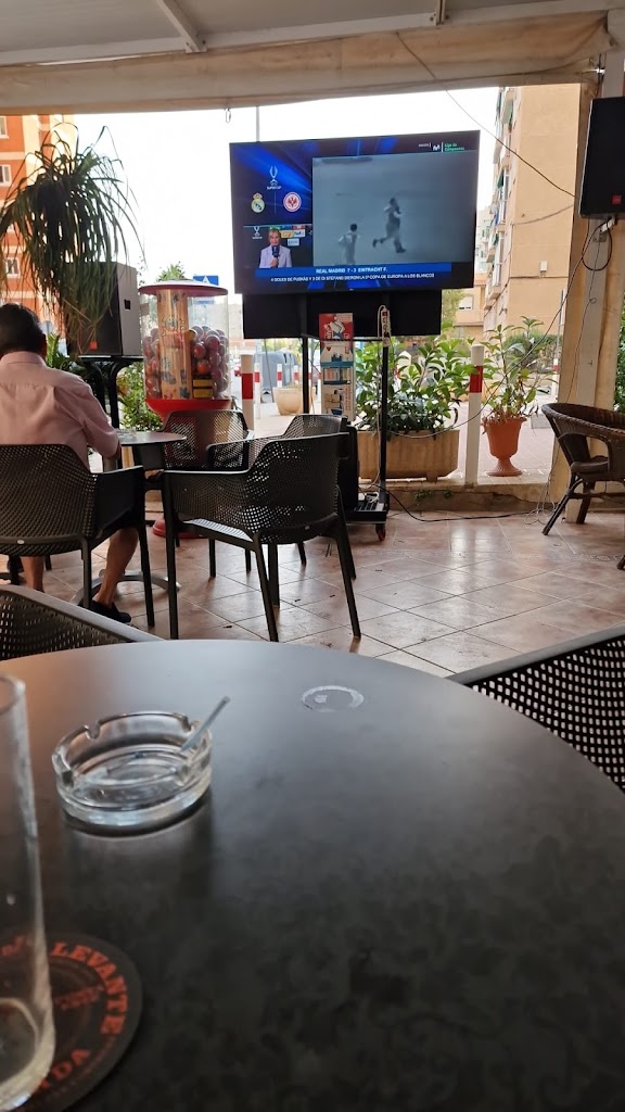 Cafeteria-Pub CALDERON.