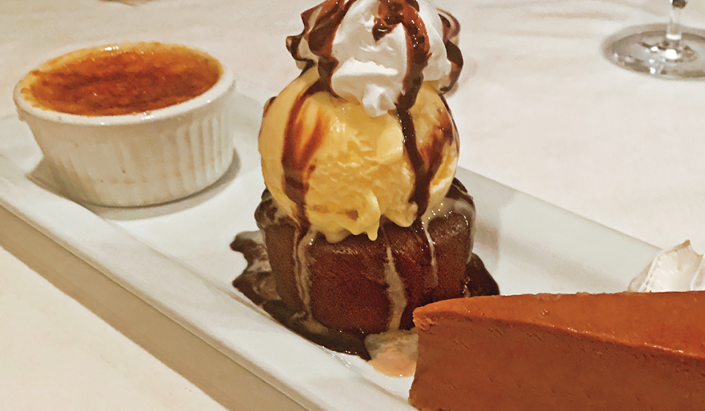  Smokey's Restaurant and Supper Club