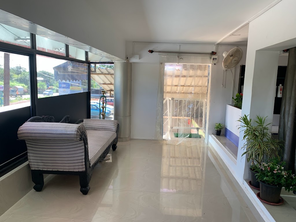 Pink Blue Unisex Salon