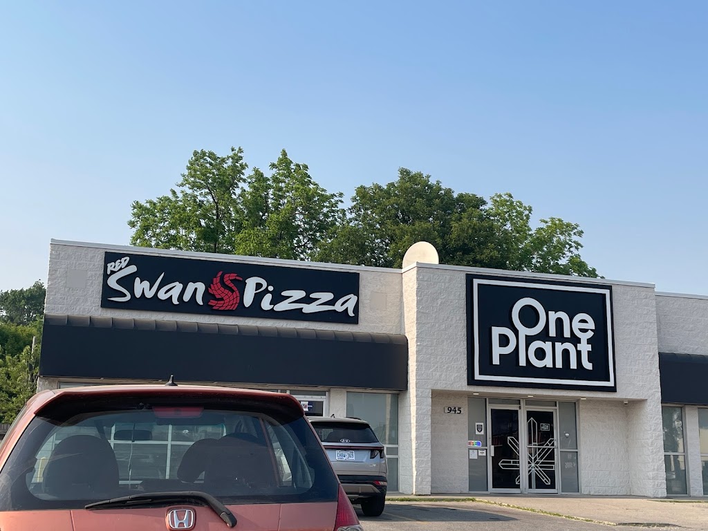 Red Swan Pizza in St Thomas