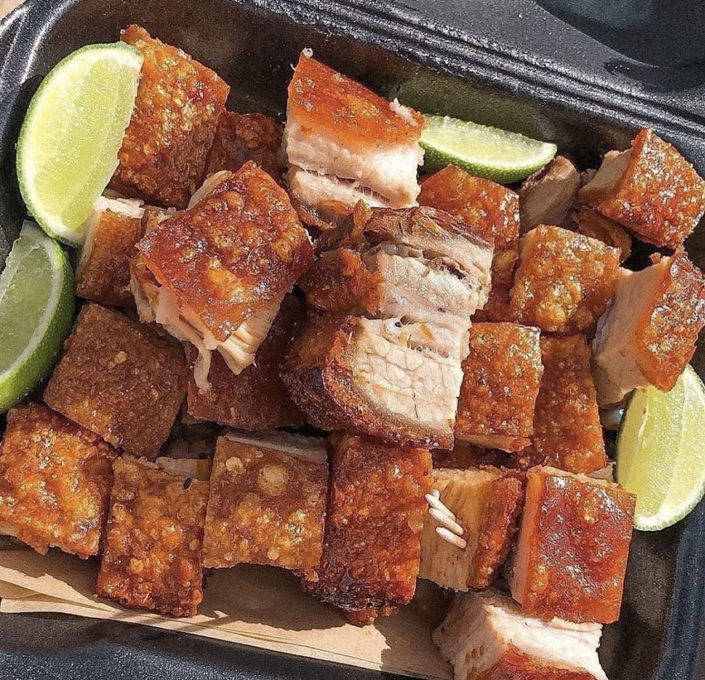 El Corito Cafe Bar — Comida y bebida
