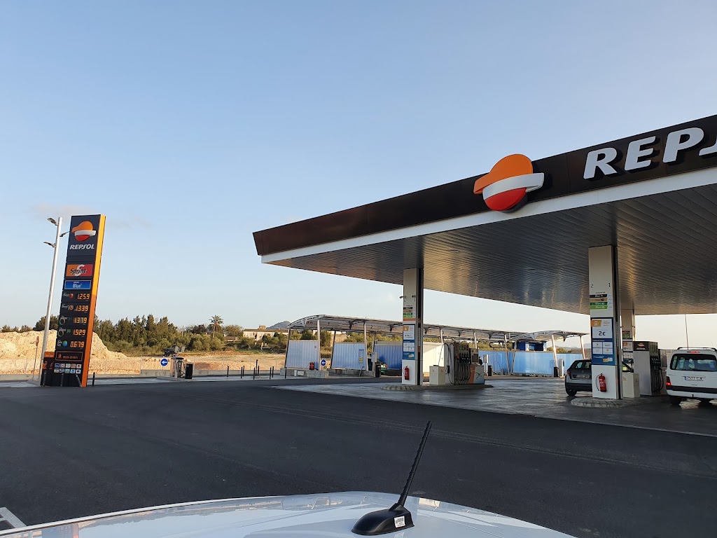 Repsol Gasolinera febrer — Surtidor de combustible
