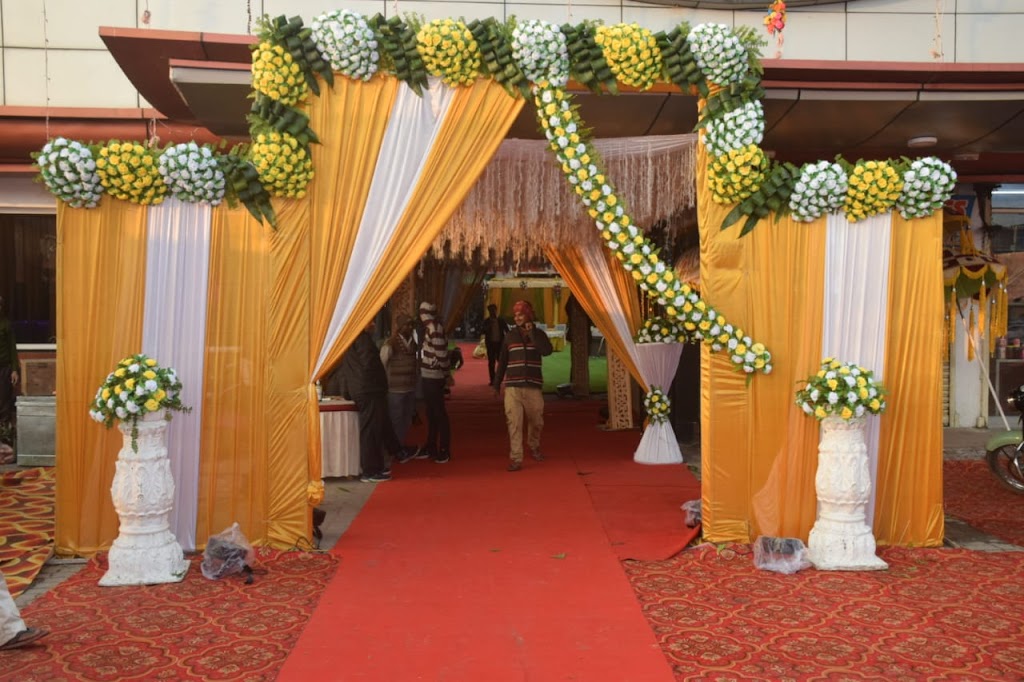 Hotel Gayatri Palace