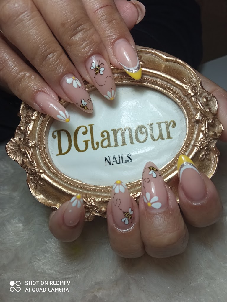 DGlamour Mataro, Nails, Pestanas, Depilacion...