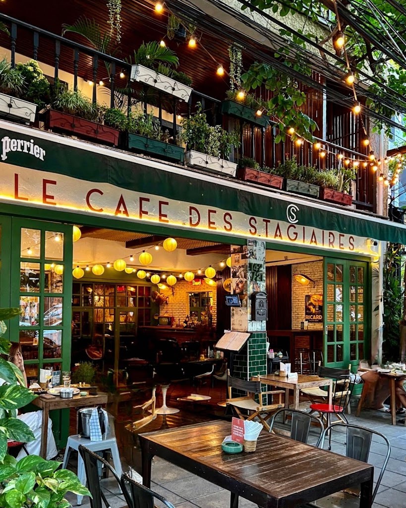 Le Café des Stagiaires - Bangkok의 사진