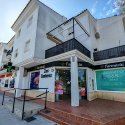 Farmacia "Las Canteras". Gdo Gonzalo Ramos Carballo — Del propietario