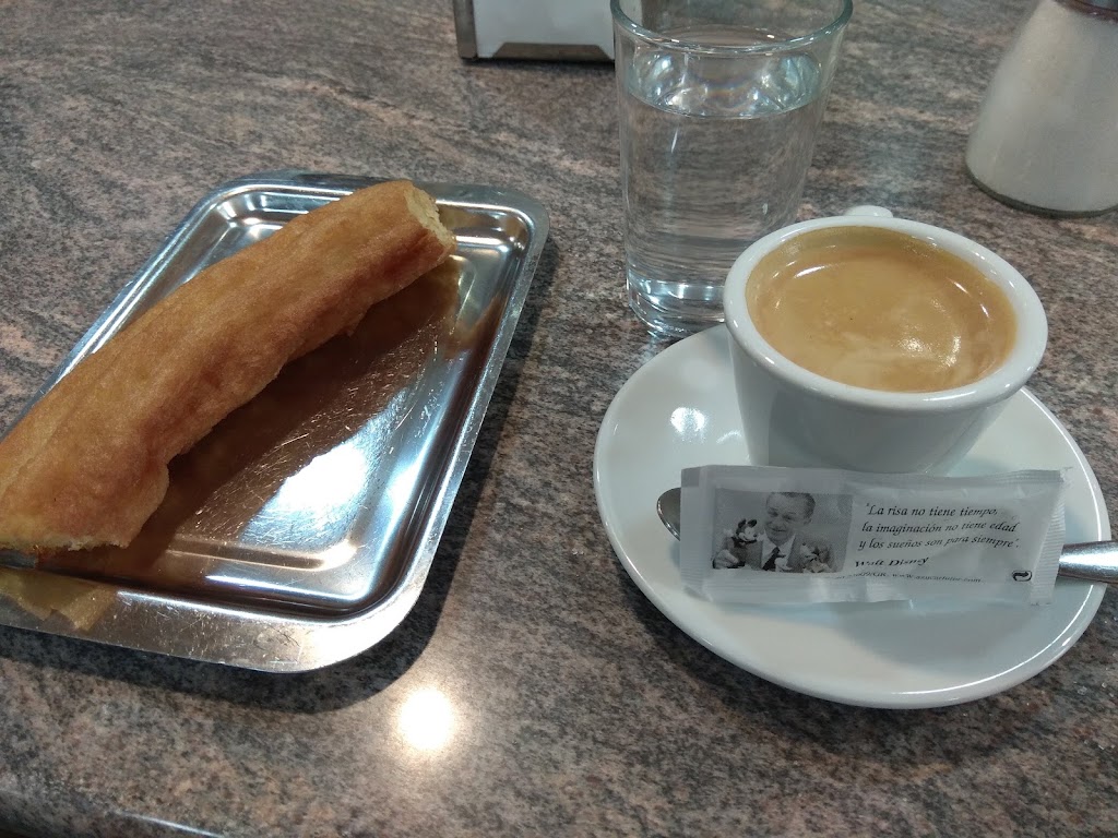 Churreria Cafeteria La Manchega — Cafe