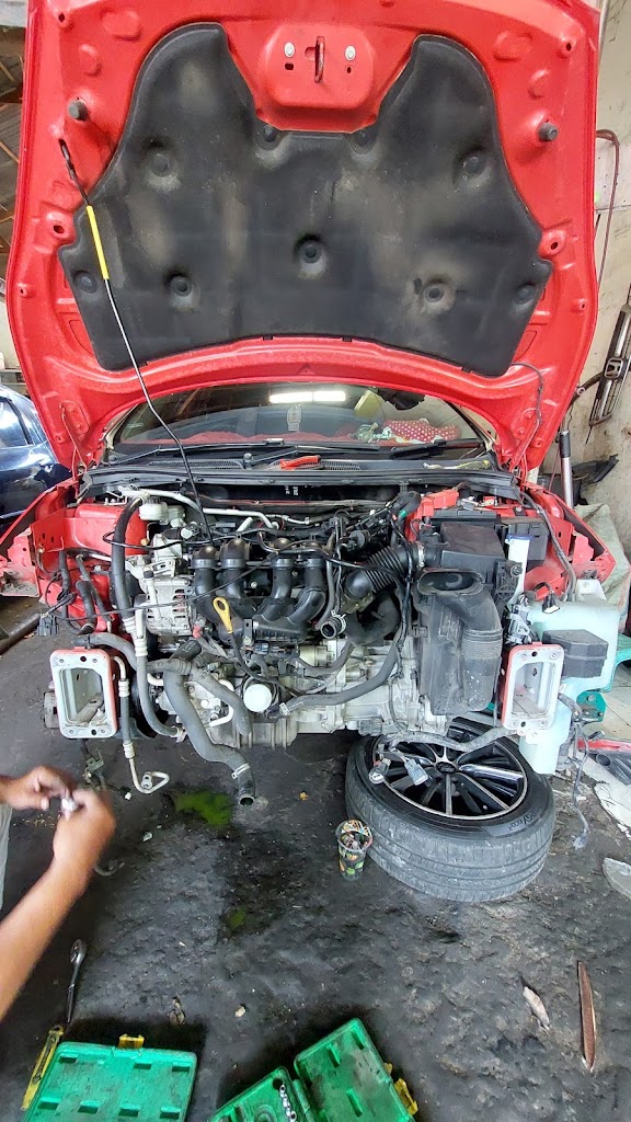 Bengkel Auto Service Halbar