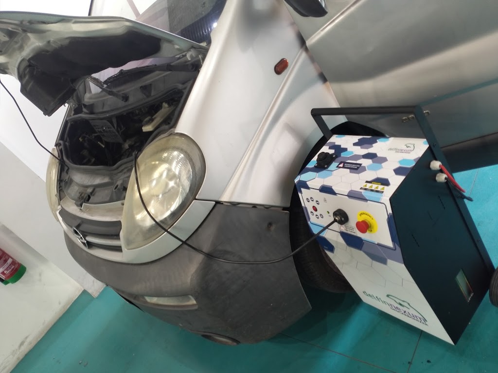 E-CAR sistemas electronicos y electricos para tu coche — Del propietario