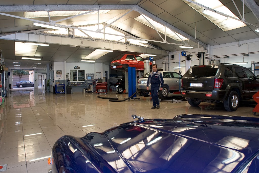 AUTOFECAR S.L. — Taller