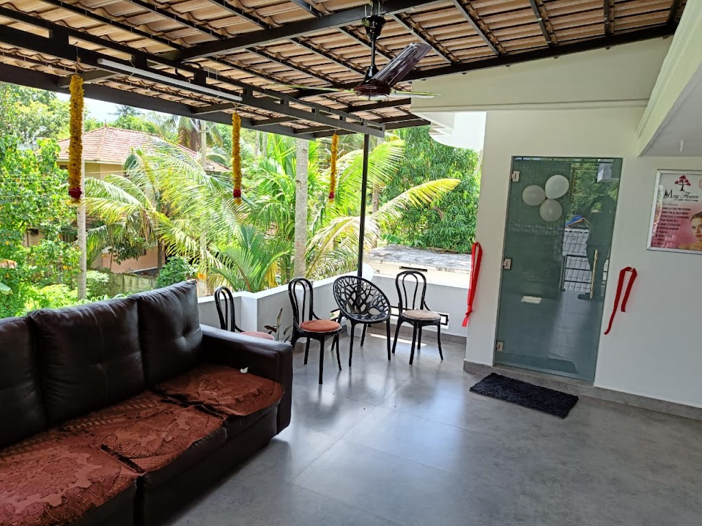 Mayflower Ladies Beauty Lounge