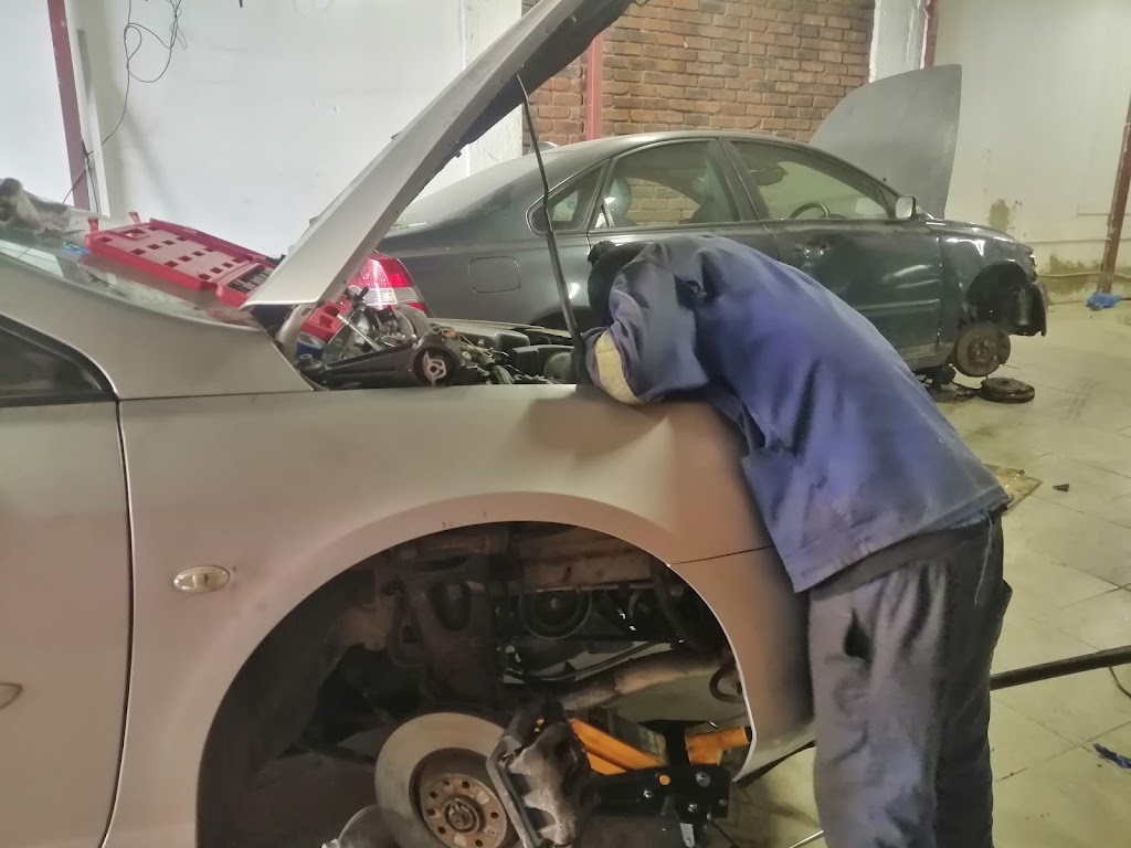 Auto Mechanical Hub