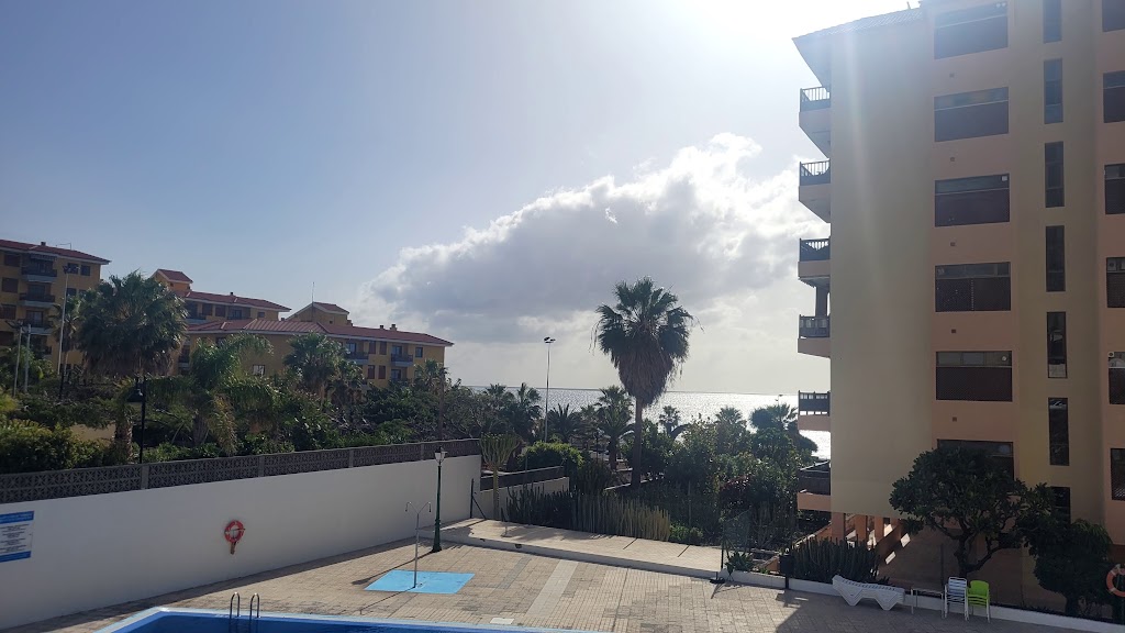 Aparcamientos / Parkhaus