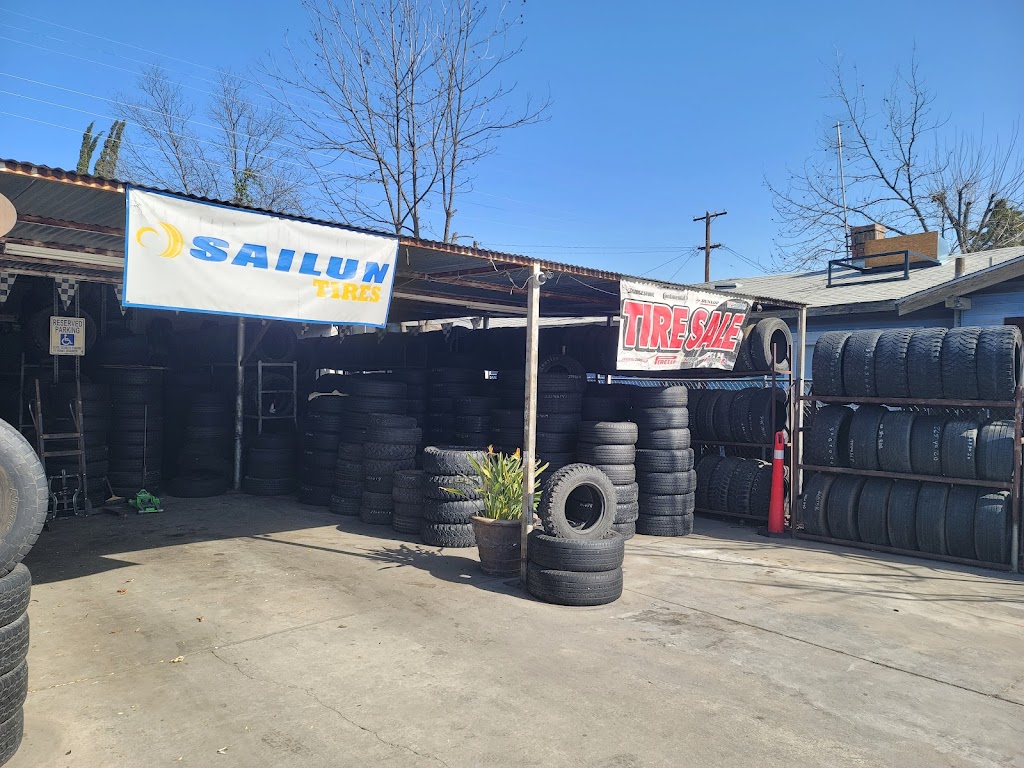 Azteca Tires in Fresno