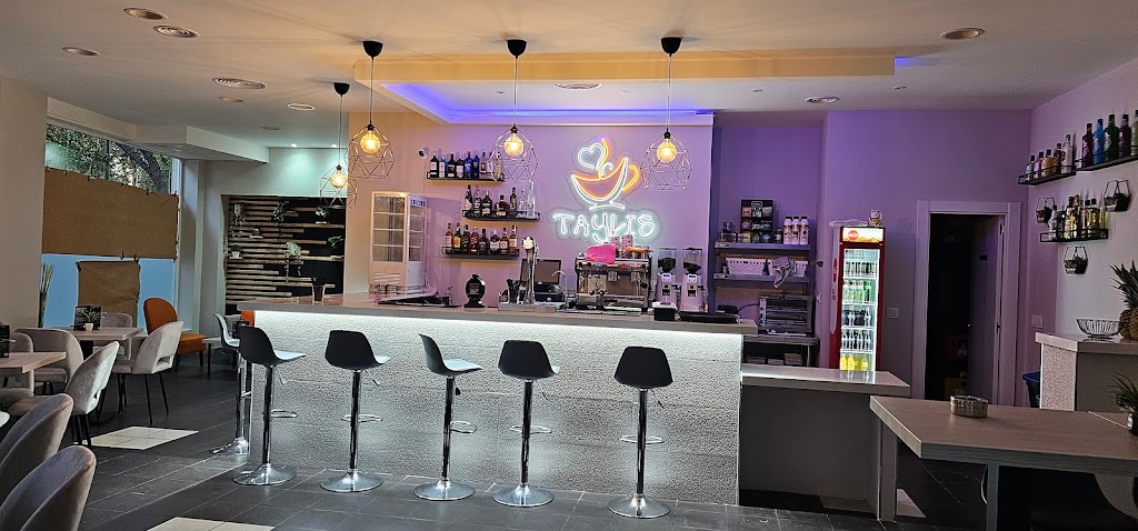 Cafe y Copas TAYLIS