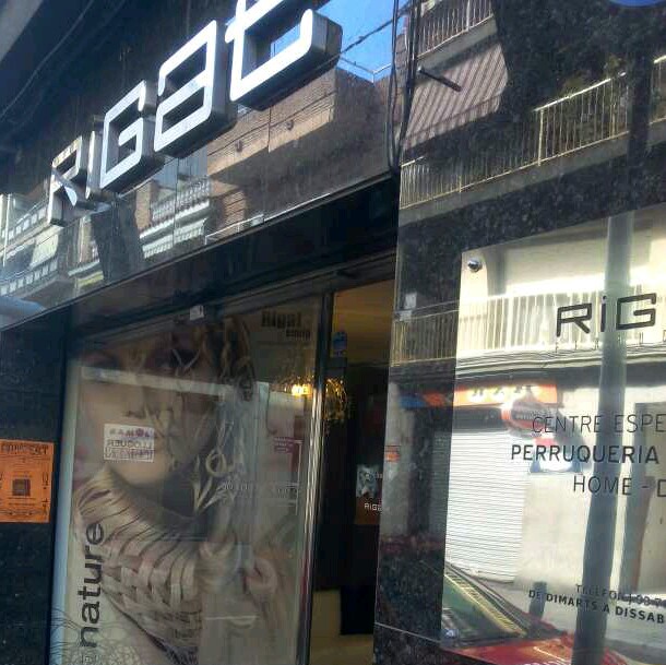 Peluqueria Rigat Equip — Exterior