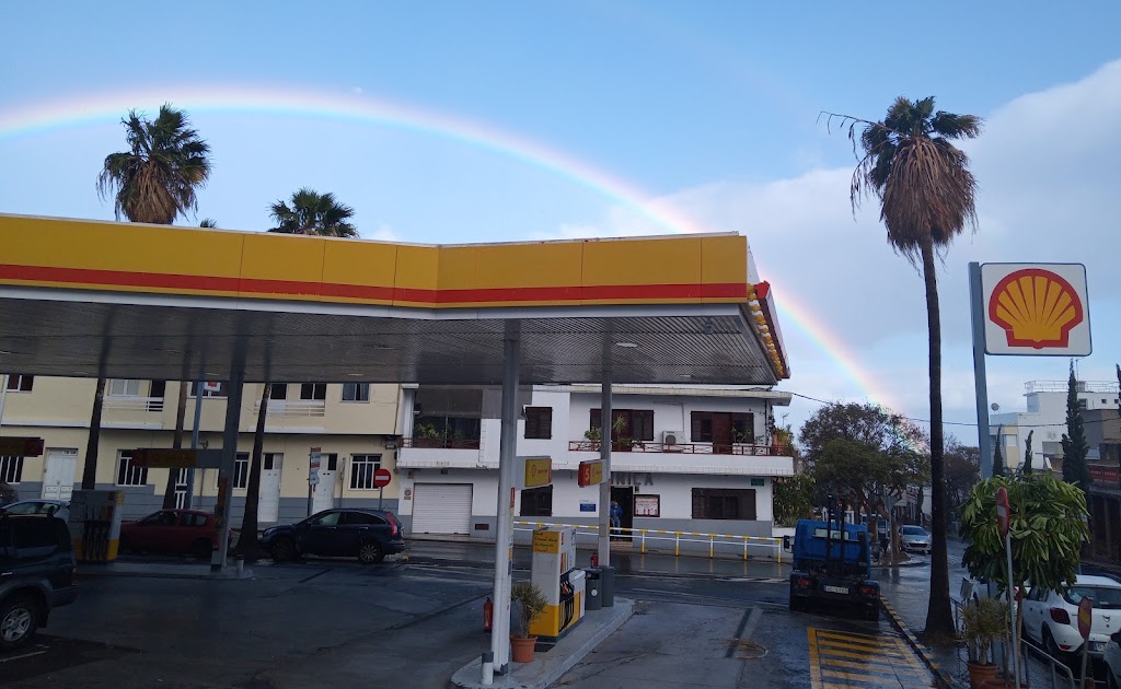 E.S. Shell Guimar — Exterior