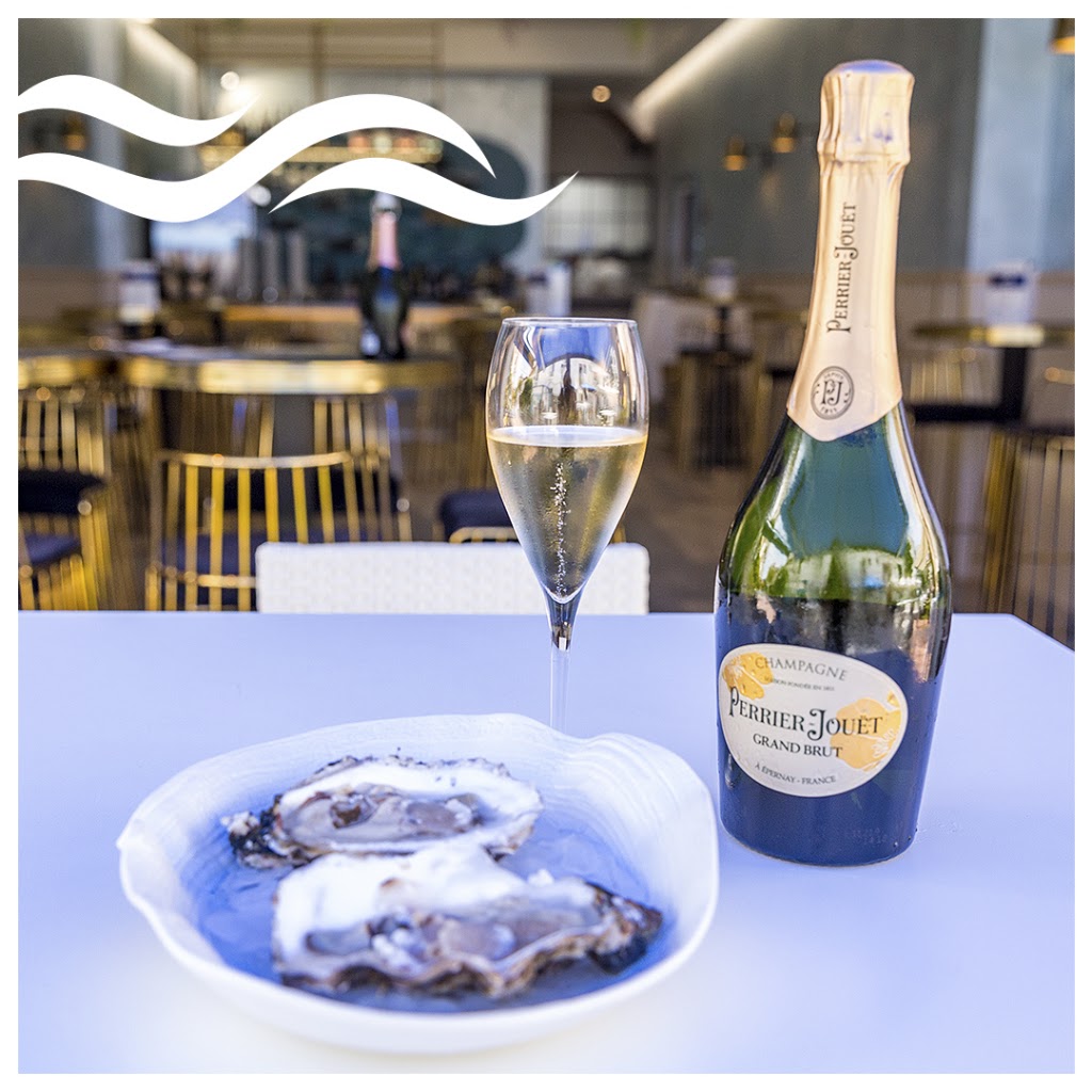 Restaurante LA MARINA DE MIGUEL — Comida y bebida