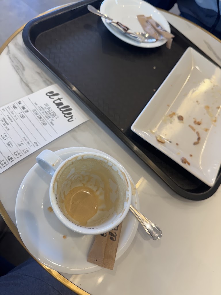 Cafeteria El Taller SVH — Cafe