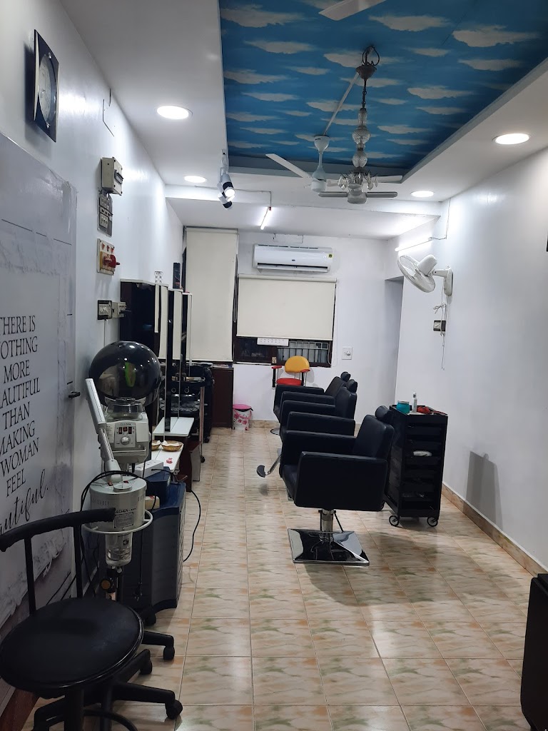Amrita Beauty Parlour