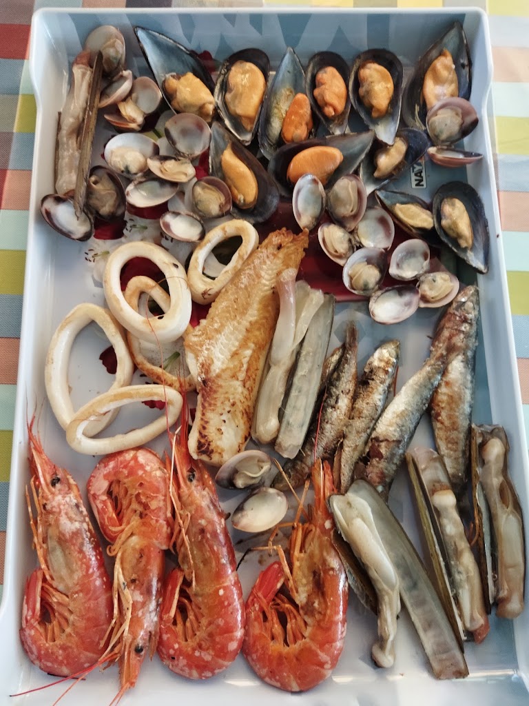 Bar Bodega La Mezquita — Comida y bebida