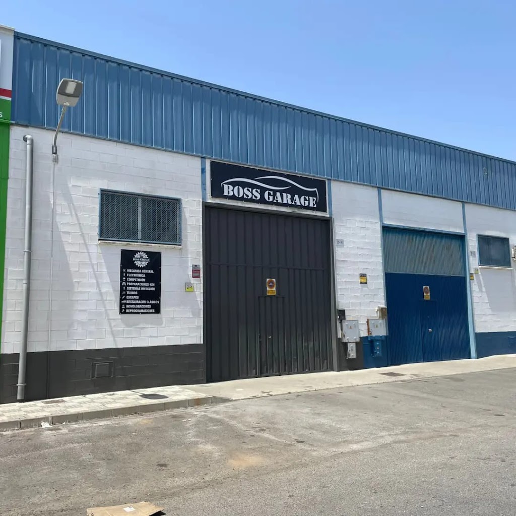 BOSS GARAGE BORMUJOS