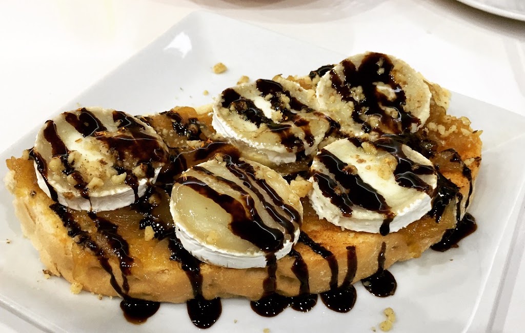 Taperia en Almendralejo DeBarros — Comida y bebida