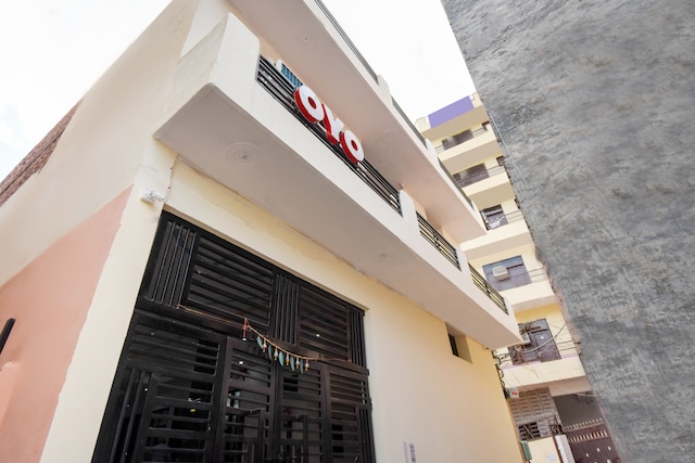Hotel Hc Residency