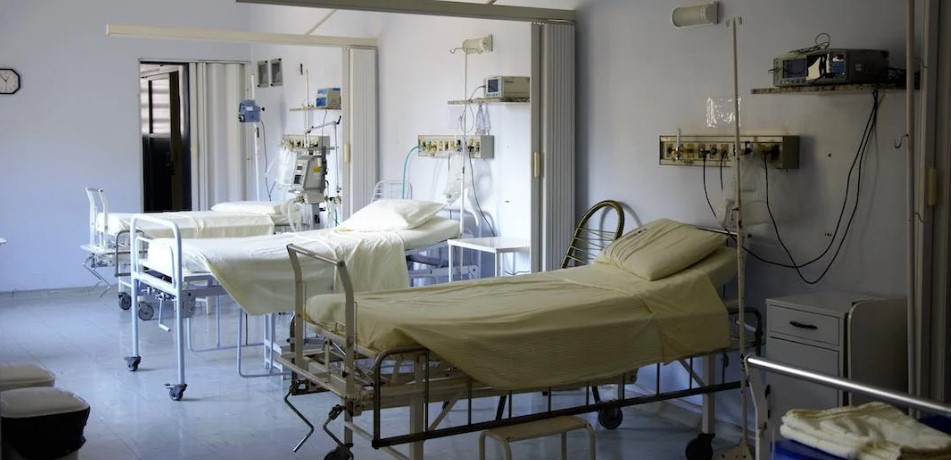 Dr. Dhanashri Hospital