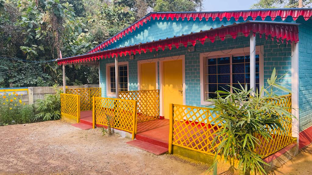 Gulmohar Resort
