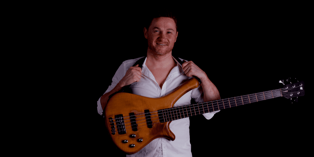 CARLOS LAIZ - ACADEMIA de BAJO en GIJON (Online y presencial)