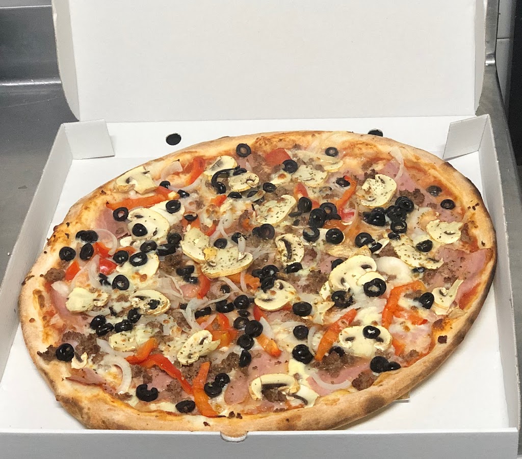 Sapori e Delizie Di Claudio — Pizza