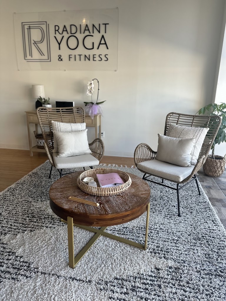  Radiant Yoga
