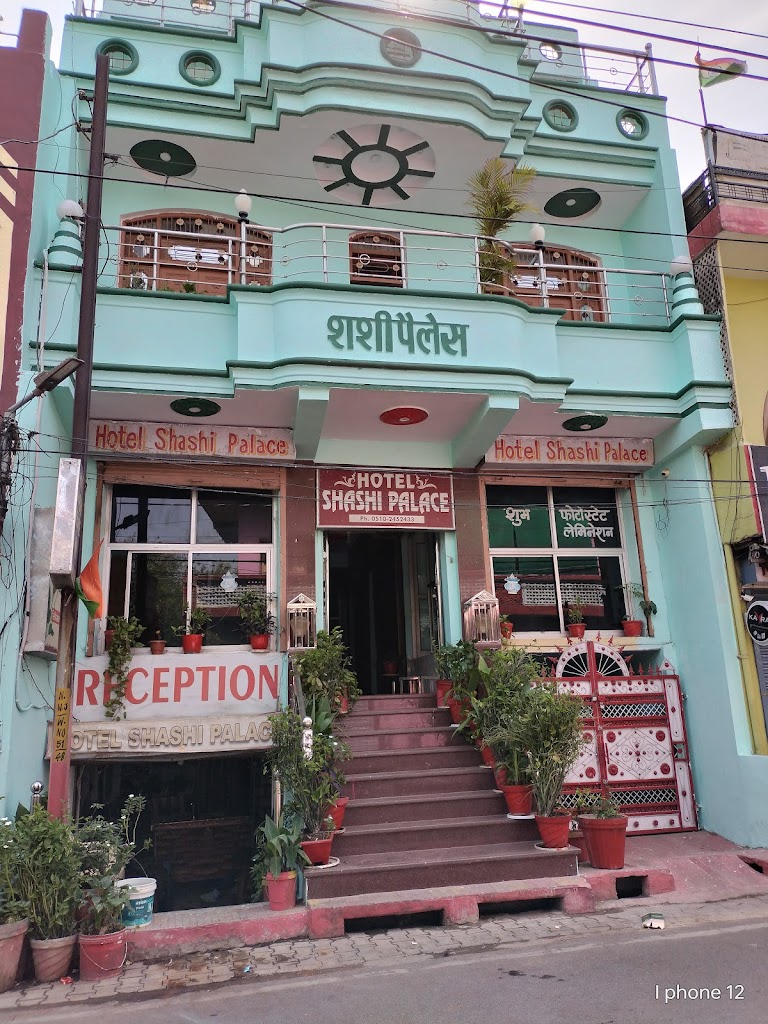 Hotel Shashi Palace