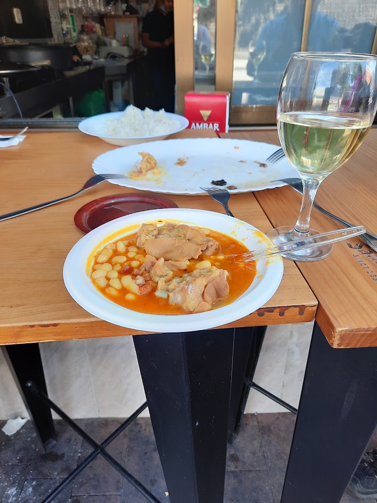 Cafeteria Camali — Comida y bebida