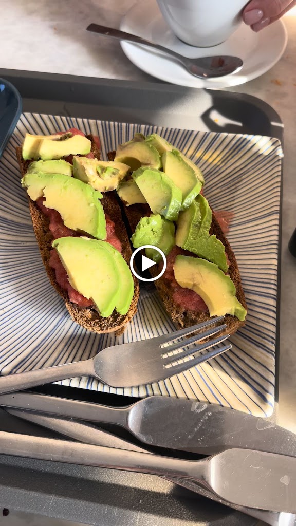 d'Alicia Cafe Guadalmina — Videos