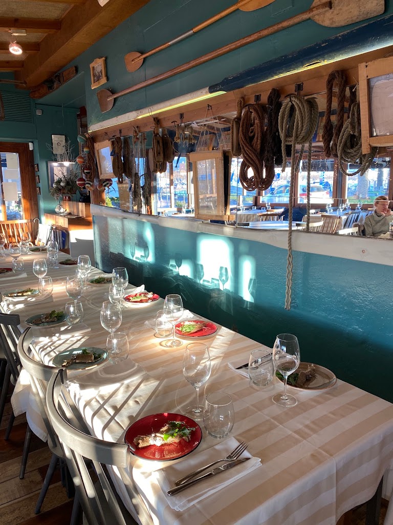 Can Blau — Comida y bebida