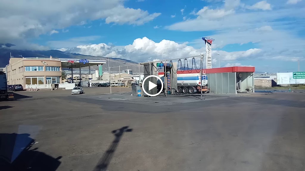 Gasolinera Truck Stop — Videos