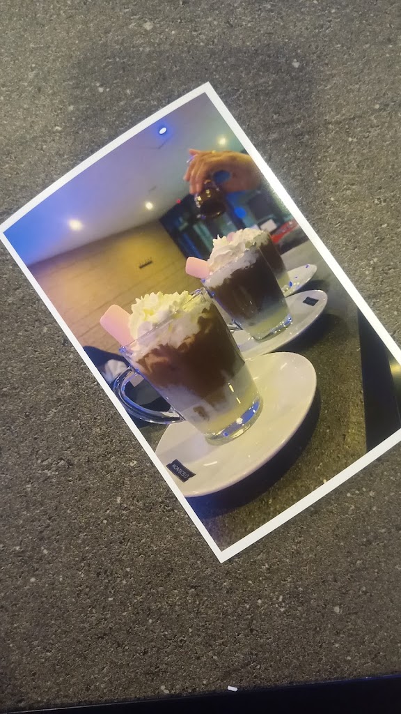 O'LOKAL cafe bar — Del propietario